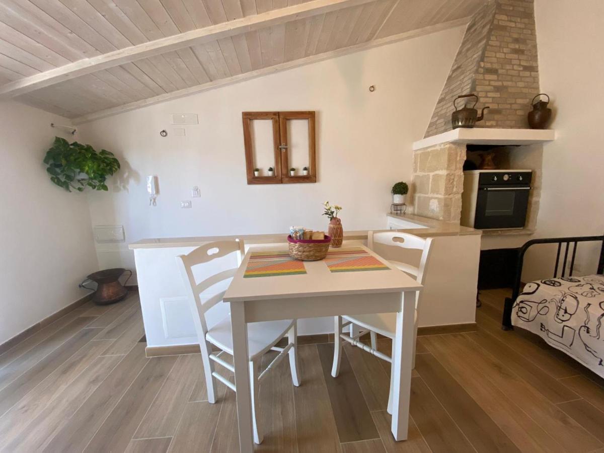 Bed and Breakfast Racconti Di Pietra à Conversano Extérieur photo